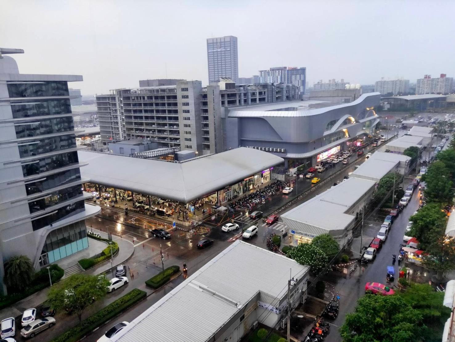 ป็อปปูล่าคอนโด เมืองทองธานี ใกล้ Impact 酒店 公寓 Bangkok Buitenkant foto